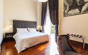 Gramsci Suites
